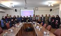 آیین تجلیل از دانشجویان برتر دانشکده داروسازی